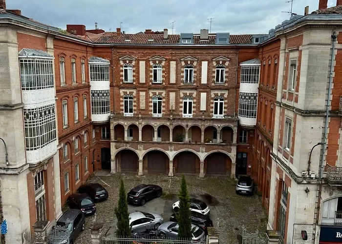 Appartement Ecrin Des Carmes T1 Hypercentre Toulouse